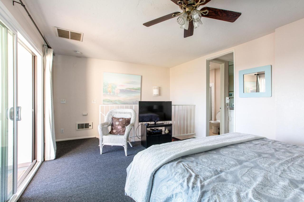 3 Bedroom! - Complex Is On The Beach With Huge Pool Oceanside Exterior foto